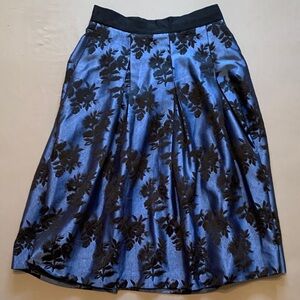 Whimsigoth Witchy White House Black Market Blue and Black Floral skirt size 14